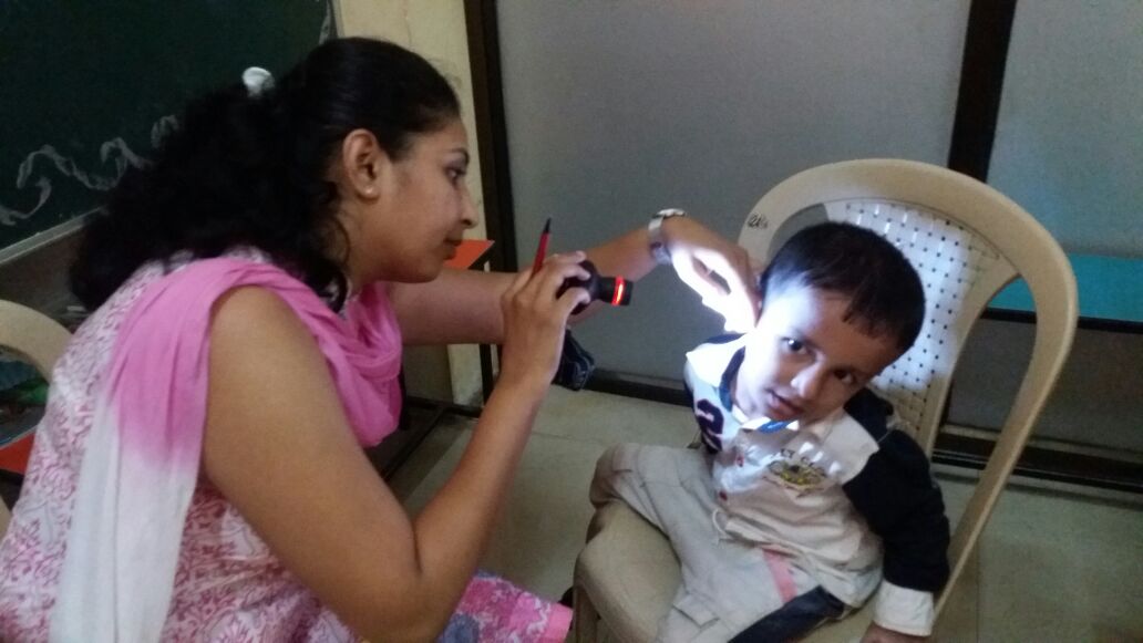 ENT check up and guidance on how to take care of ear, nose and throat at
                                                MNR School, Sec-20, Kamothe by Dr. Sujata Gawai (DNB ENT) Consultant and ENT Surgeon in Kharghar, Auricle ENT Hospital